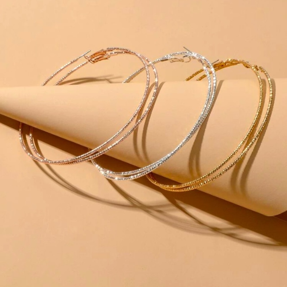 3pairs shiny metal hoop earrings